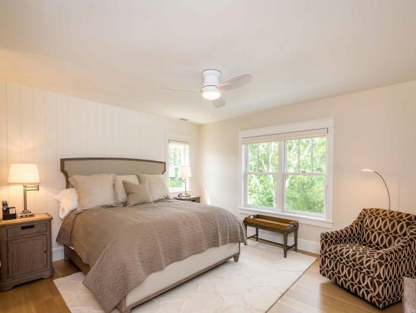 Cape Cod Home 994478