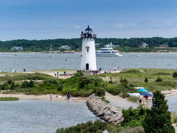 Cape Cod Home 994480