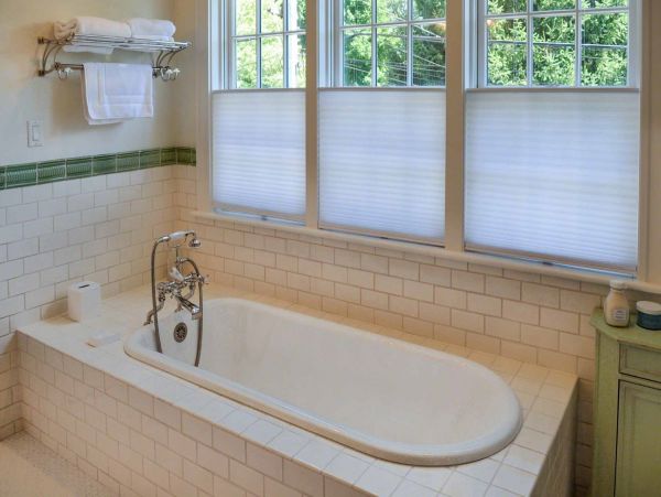 Cape Cod Home 994481