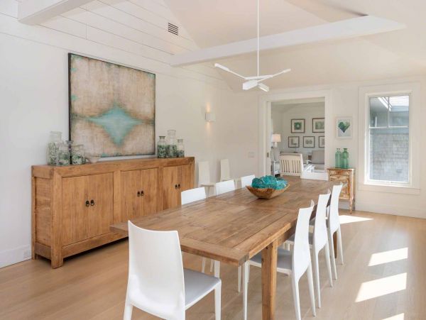 Cape Cod Home 994483