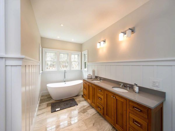 Cape Cod Home 994484