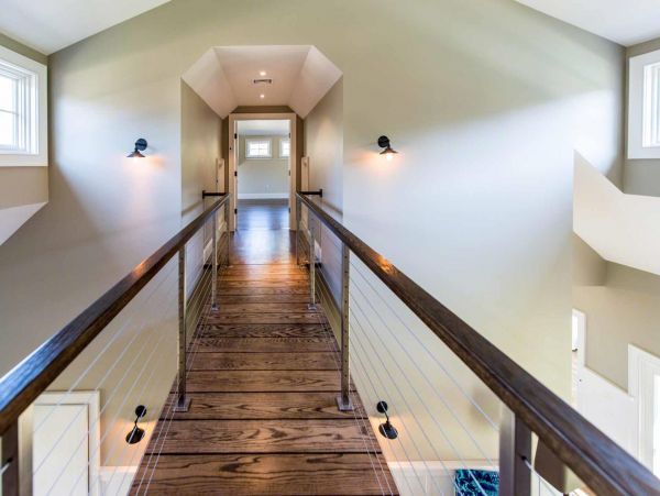 Cape Cod Home 994484