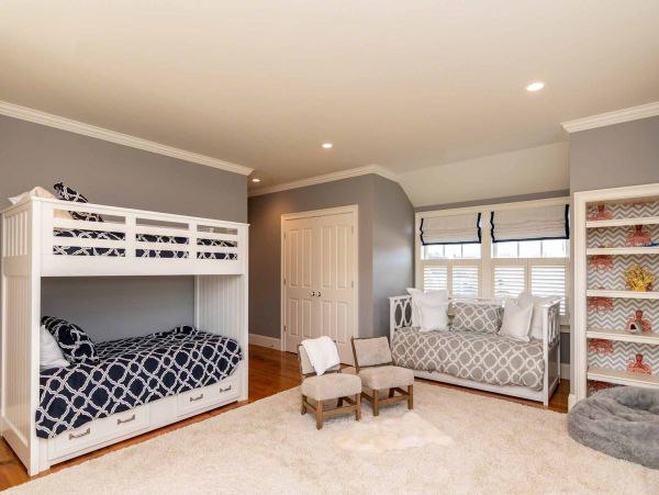 Cape Cod Home 994486