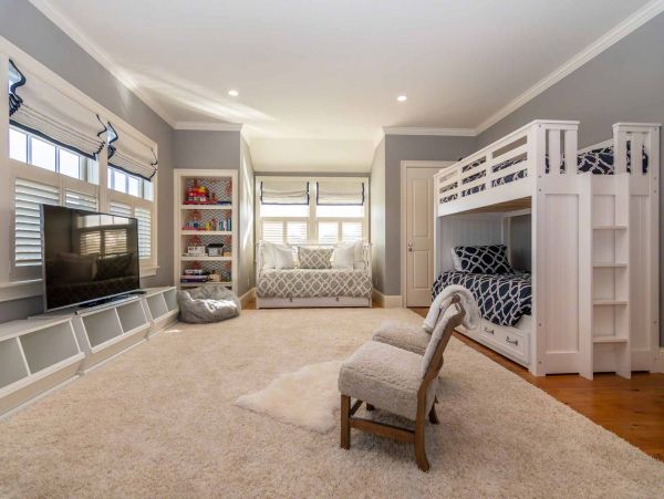 Cape Cod Home 994486
