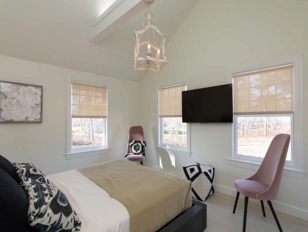 Cape Cod Home 994487