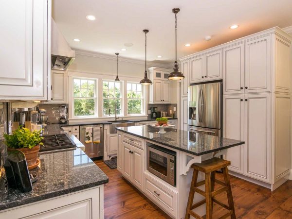 Cape Cod Home 994490