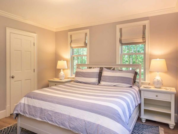 Cape Cod Home 994491