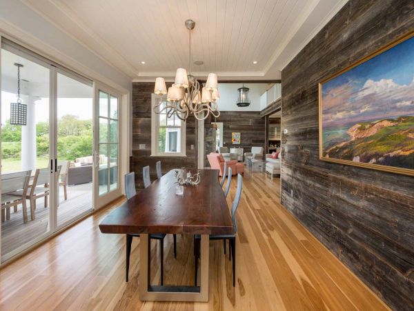Cape Cod Home 994492