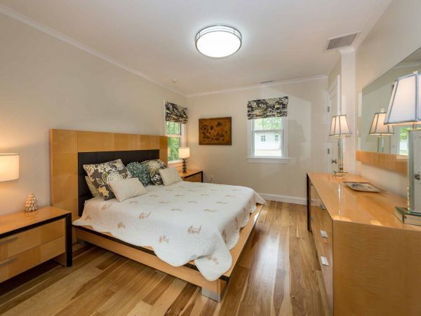 Cape Cod Home 994492