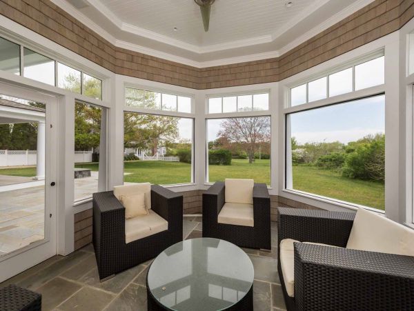 Cape Cod Home 994492
