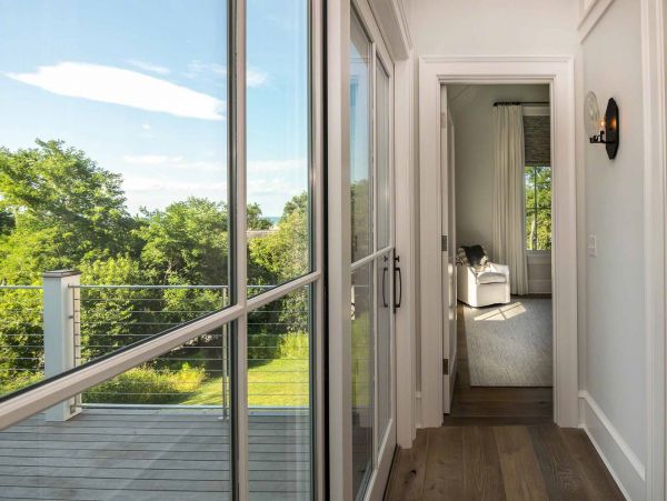 Cape Cod Home 994496
