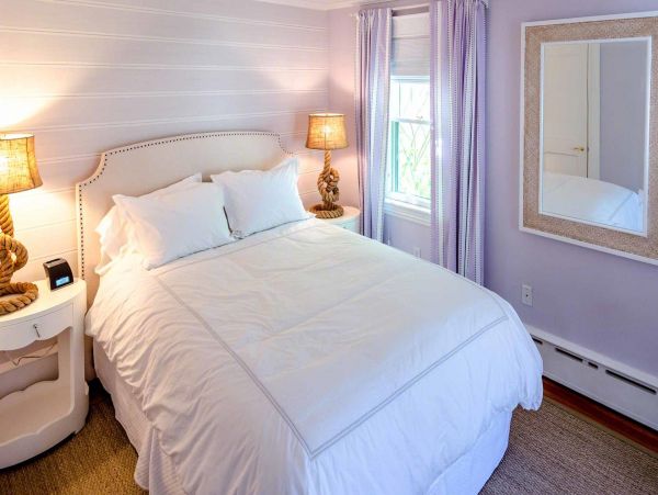 Cape Cod Home 994497
