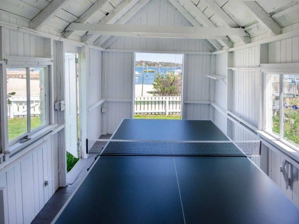 Cape Cod Home 994497