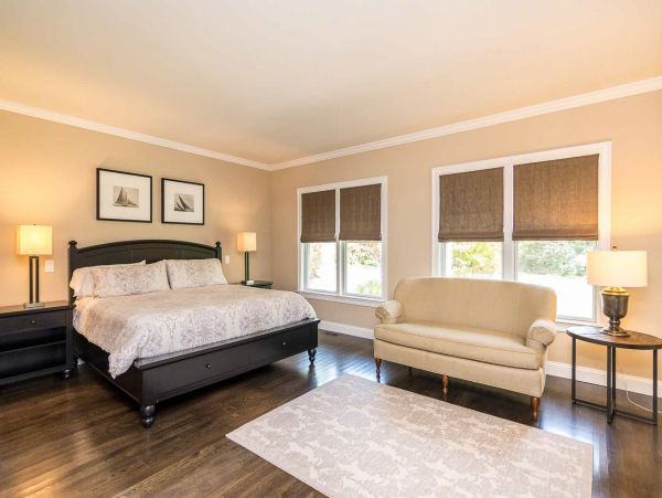Cape Cod Home 994499