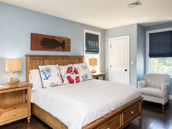 Cape Cod Home 994499