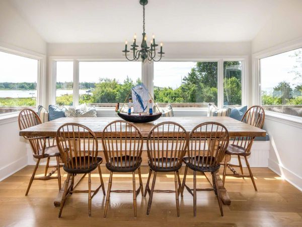 Cape Cod Home 994501