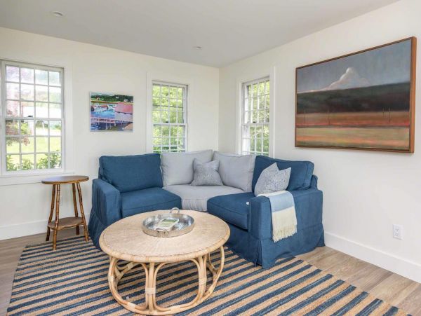Cape Cod Home 994501