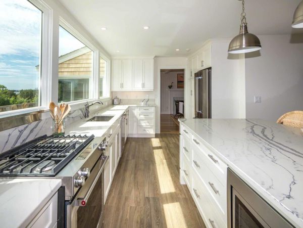 Cape Cod Home 994501