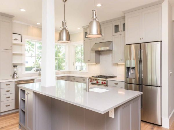 Cape Cod Home 994502