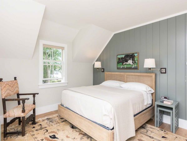 Cape Cod Home 994502