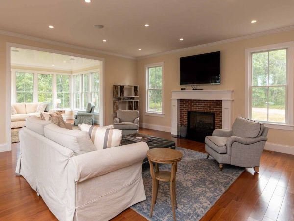 Cape Cod Home 994505