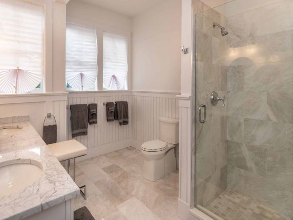 Cape Cod Home 994505