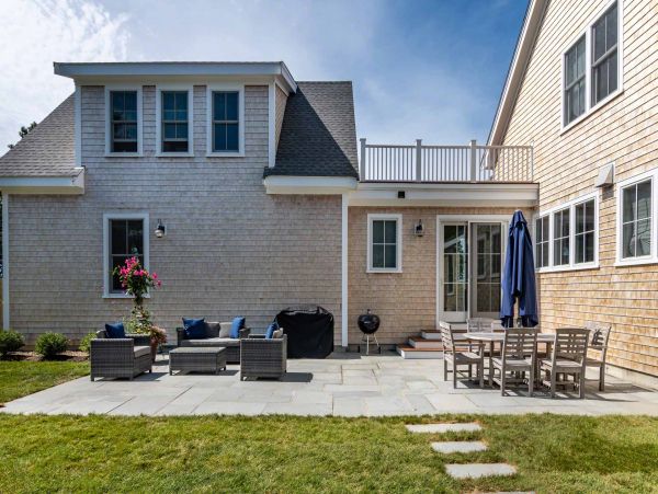 Cape Cod Home 994505