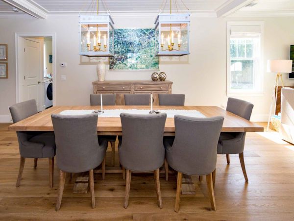 Cape Cod Home 994506