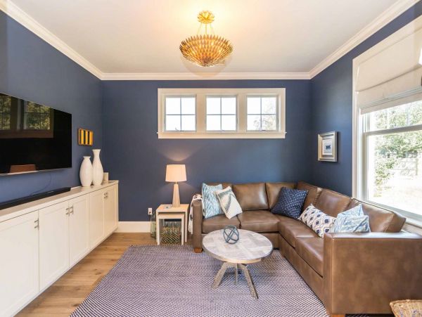 Cape Cod Home 994506