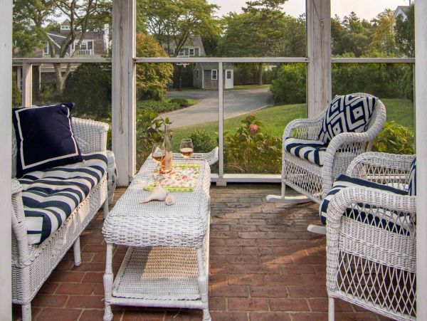 Cape Cod Home 994508