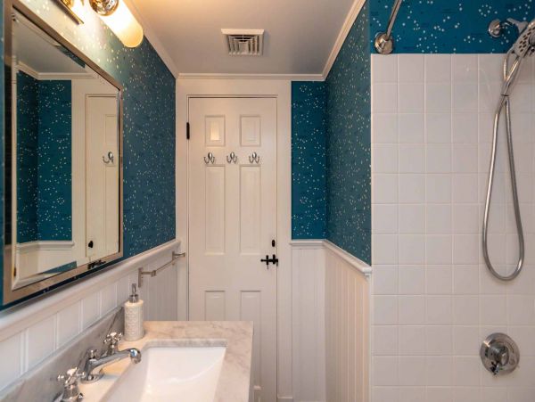 Cape Cod Home 994508