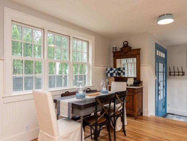 Cape Cod Home 994510