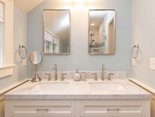 Cape Cod Home 994510