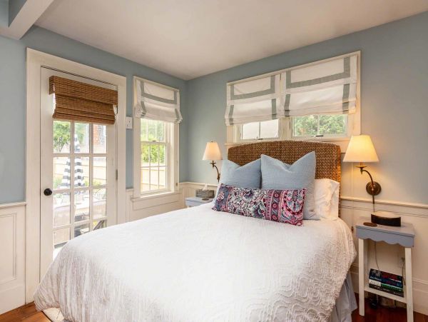 Cape Cod Home 994510
