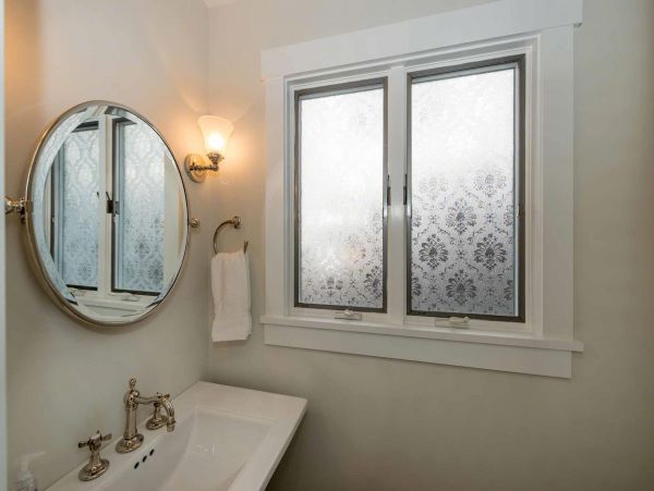 Cape Cod Home 994513