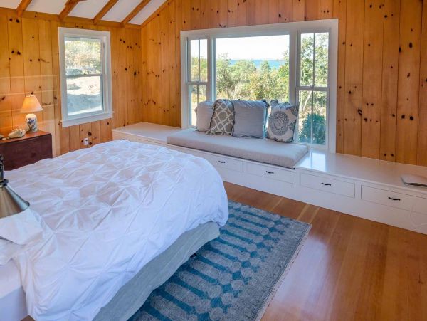 Cape Cod Home 994514