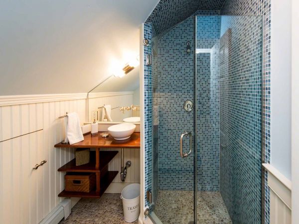 Cape Cod Home 994515