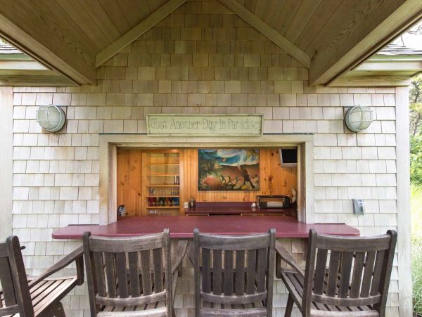 Cape Cod Home 994515