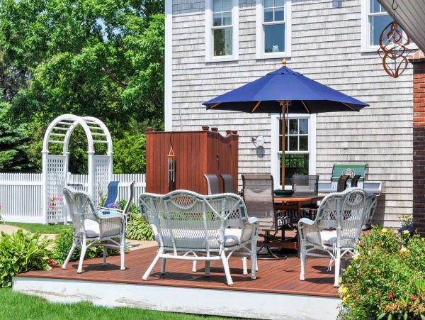 Cape Cod Home 994517
