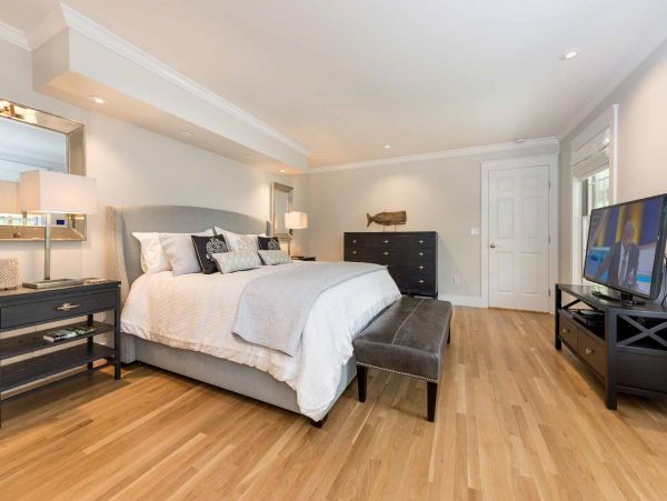 Cape Cod Home 994519