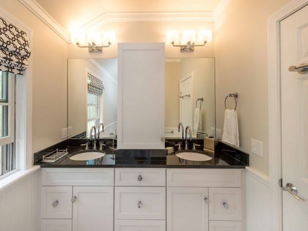 Cape Cod Home 994519
