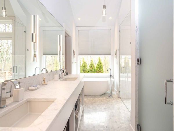 Cape Cod Home 994520