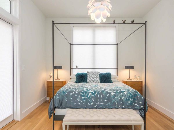 Cape Cod Home 994520
