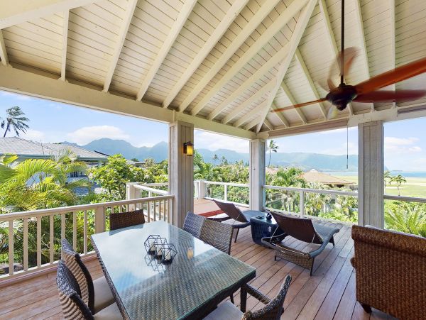 Luxury Vacation Home Close To Beach In Princeville