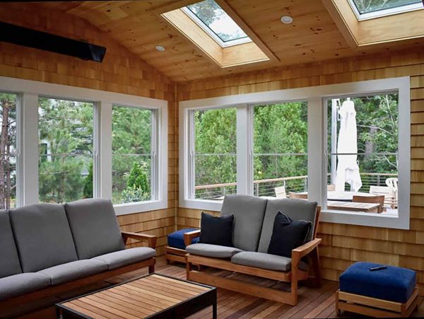 Cape Cod Home 994522
