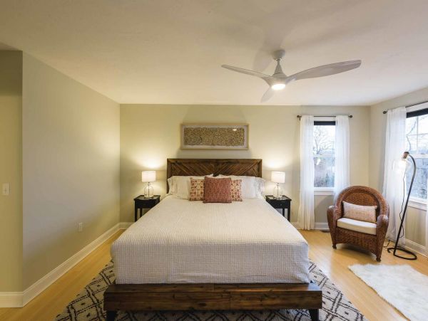 Cape Cod Home 994523