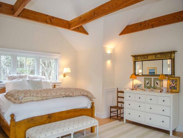 Cape Cod Home 994524