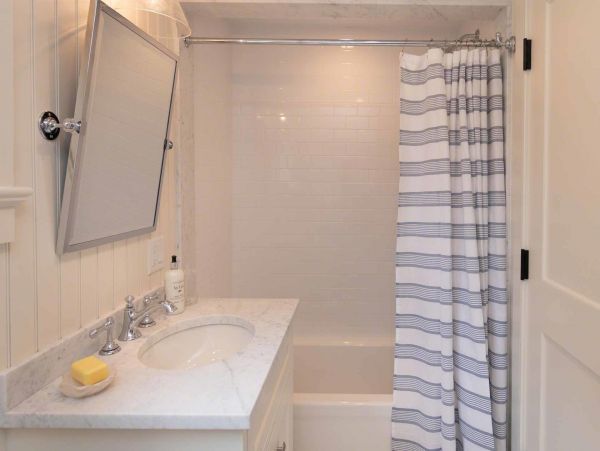Cape Cod Home 994527
