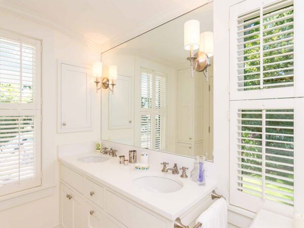 Cape Cod Home 994529