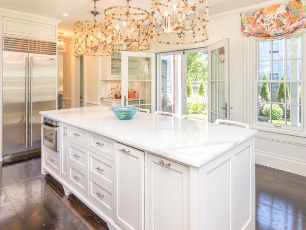 Cape Cod Home 994530